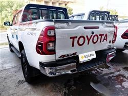 تويوتا هايلوكس